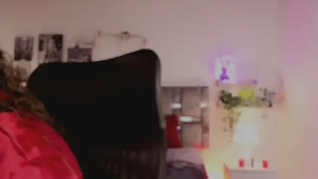 emilyrouxe live