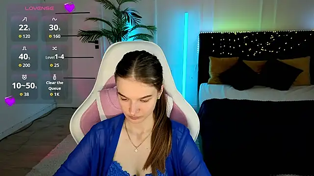 Ann_Wood live