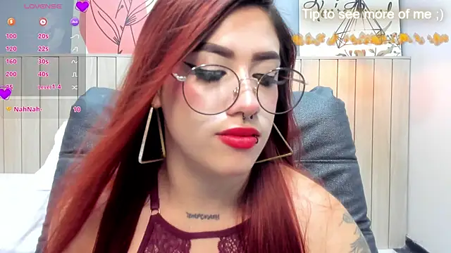 DarlyHooper__ live