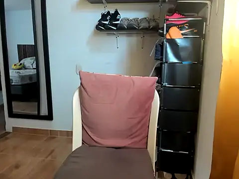 caroline_47 live