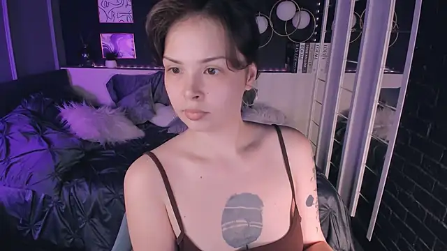 Maykinkya live