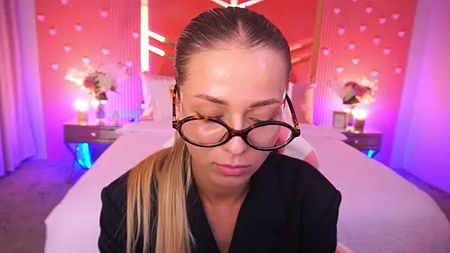 DoveLovee live