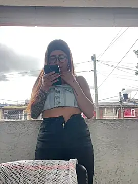 Sallem_Pink live