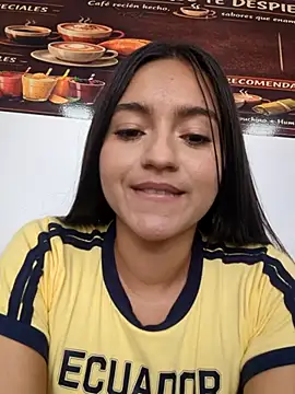 DulceCaroX live