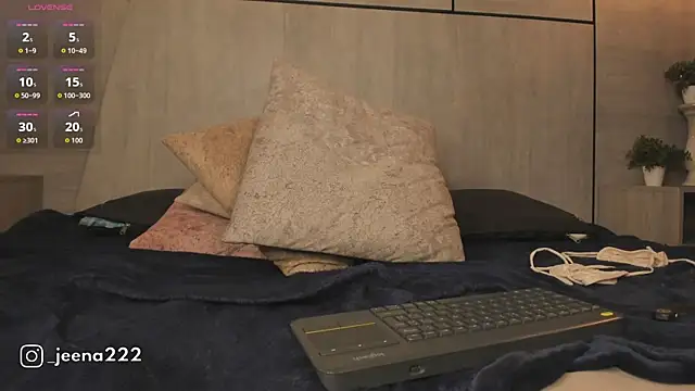 jenaa_ live