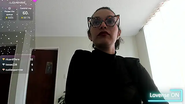 paulinabarnett- live