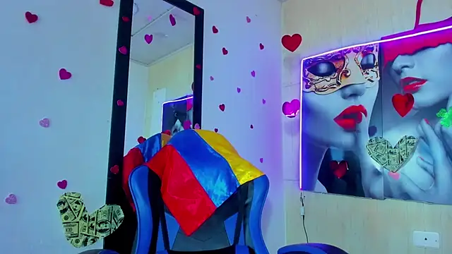 Raven_Rouge_ live