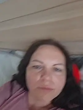 Meri_a live