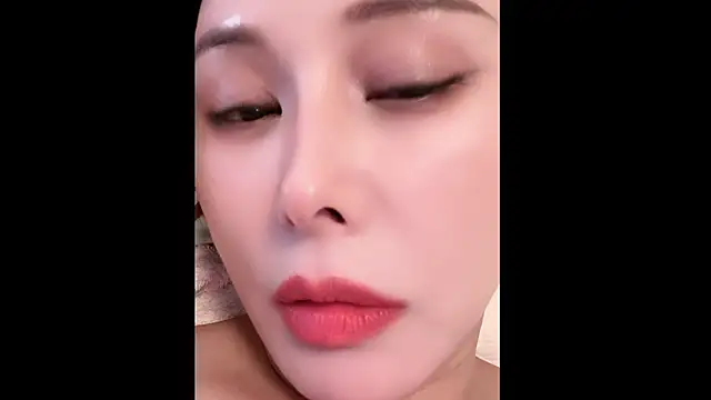 Qian-DuoDuo live