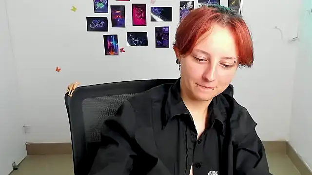 Dilara_Kiss_ live