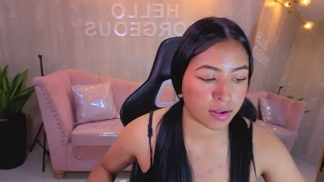 lia_x_a live