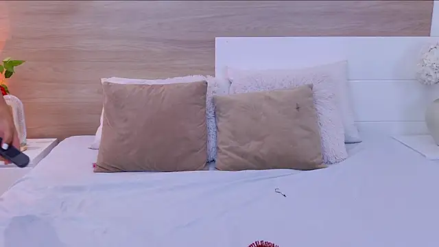 SelenaBelair live