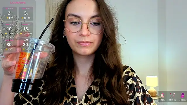 Real_cutie1 live