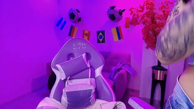 Rainy_doll live