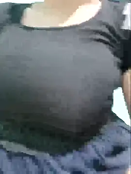 Shine_Mai live