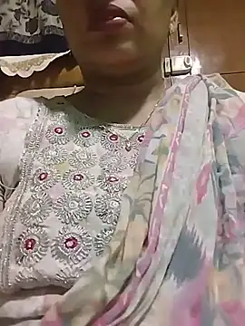 Monika_telugu_queen live