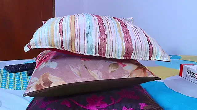 KimberlySuarez live