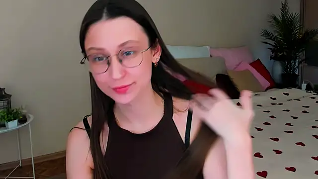 YourLovellyStory live