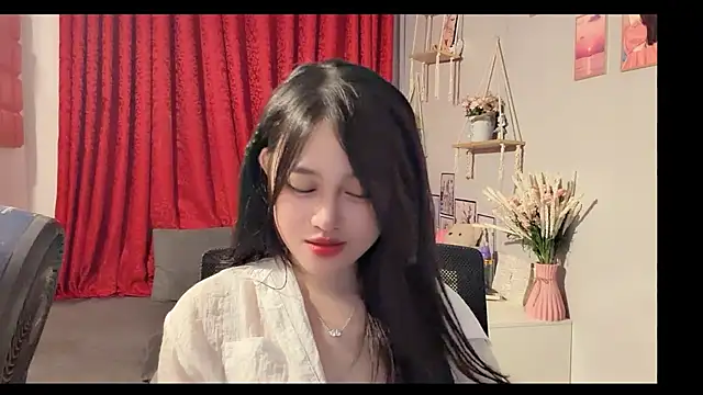 Bee-Cherry live