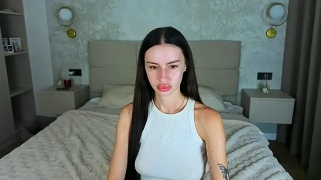 Snow_WhiteeeX live