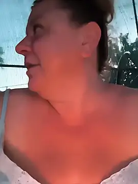 jusichka live