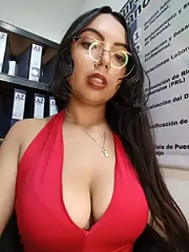 JENNIFER__03 live