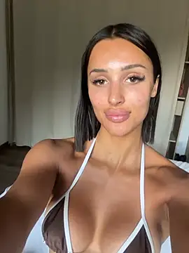 aliyahmoon live
