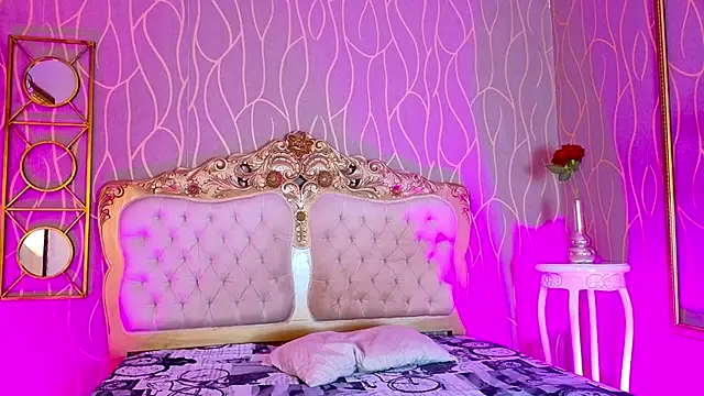 Shanelle__ live