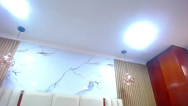 Naughty_Kittenm live