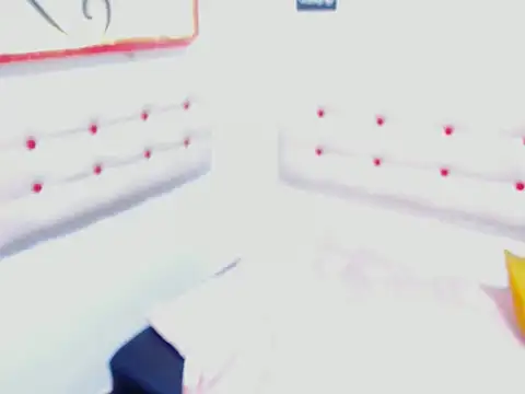 whitneynaugthyxxxx live