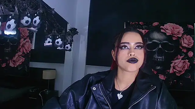 EvaaFoxxy1 live