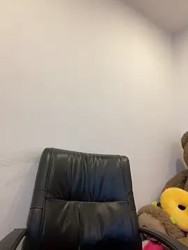 Alanna_atm_ live