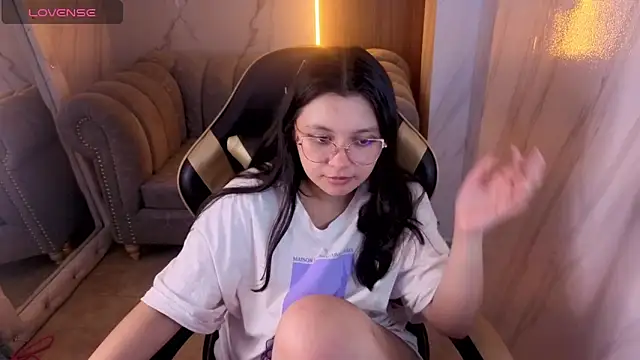 HoneyDoll_tf live