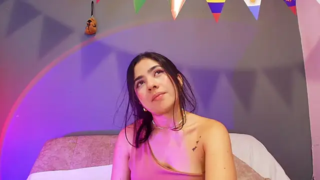 adara_johnson__ live