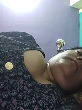 yamini1431 live