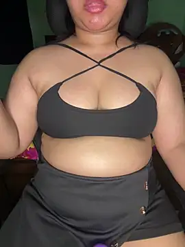 urs_sexy_sara live