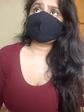 Sravvi499 live
