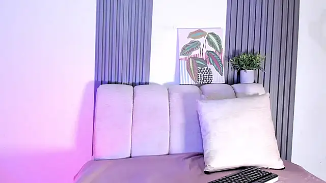 Kayla_stern_ live