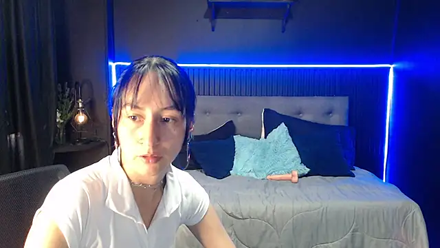 Sophia_w_ live