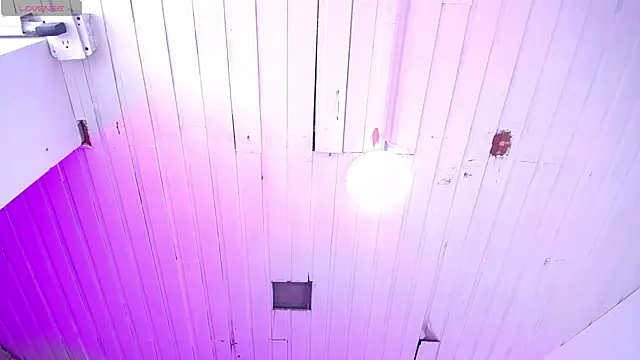 Tamararosses live