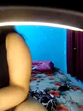 priya2098 live