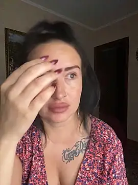 Roxana_Bell live