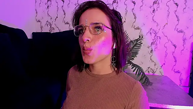 Azahara_18 live