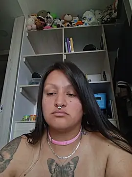 selenahotfire live
