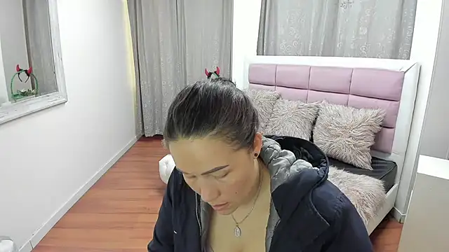 gaby_trent live
