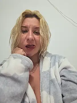 KaylinJan live