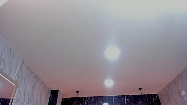 LatinaHoleQueen live
