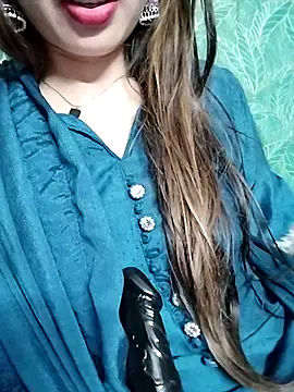 Noor_Darliing live