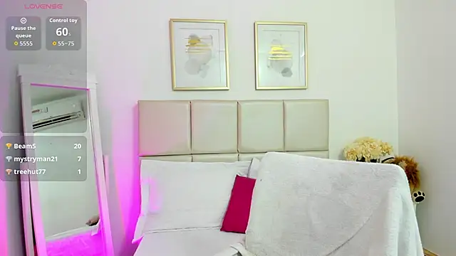 _Ananyaa_lovd live