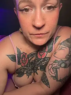 quinnmariexo live